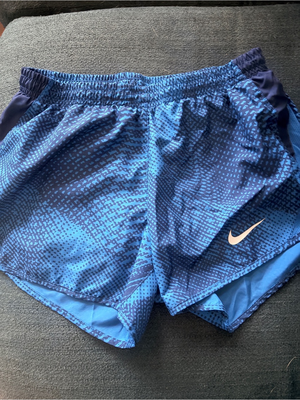 Nike Blue Textured Athletic Top with Subtle Pattern